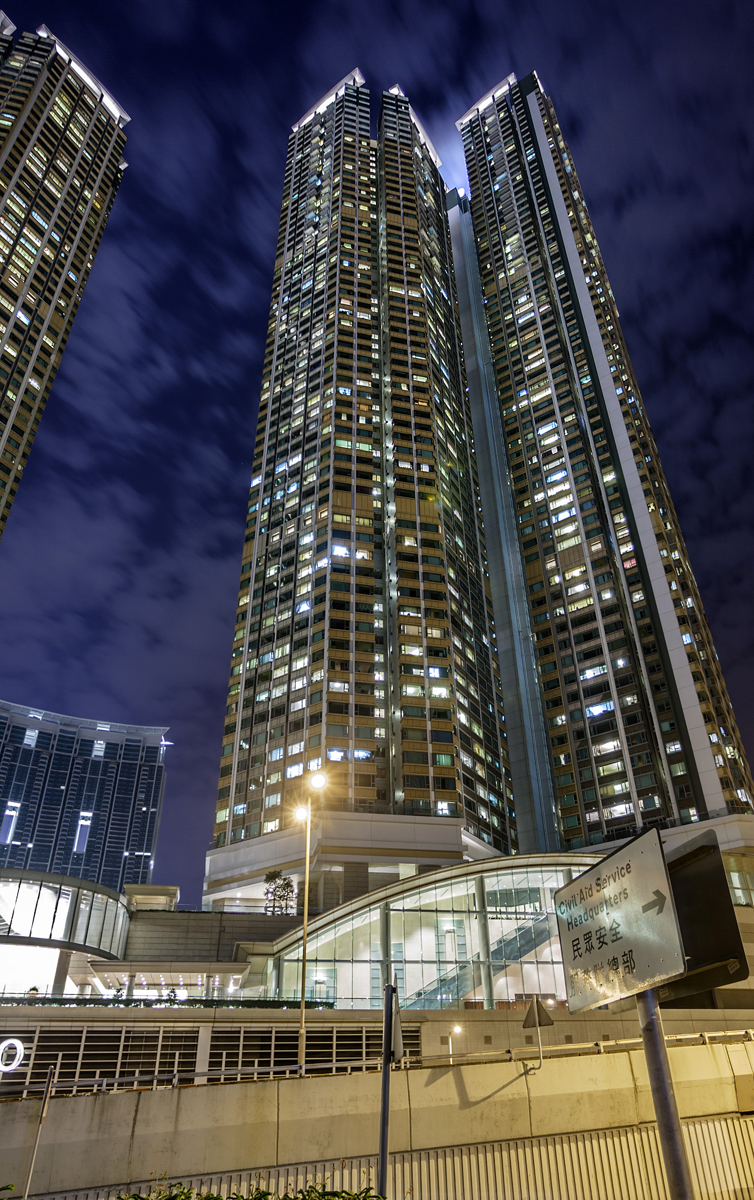 Sorrento Tower 2, Hong Kong - View from the northeast. © Mathias Beinling